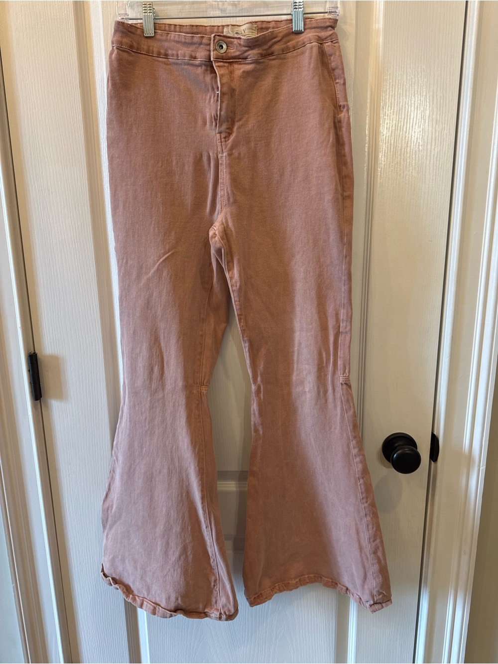 Chelsea & Violet Flared Jeans in Dusty Rose